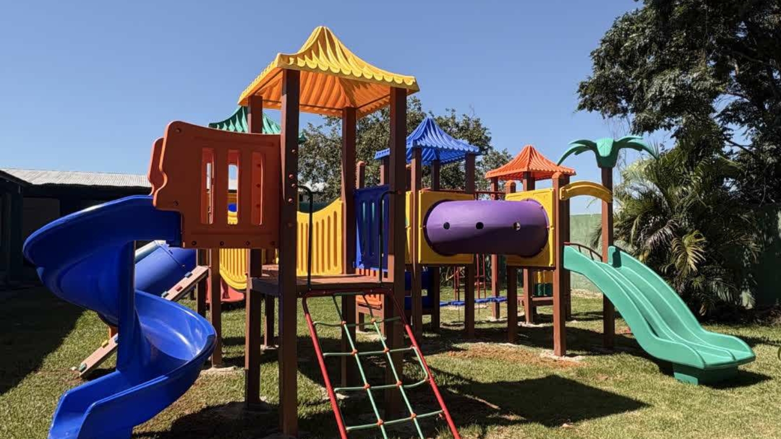 Playground (2)-new